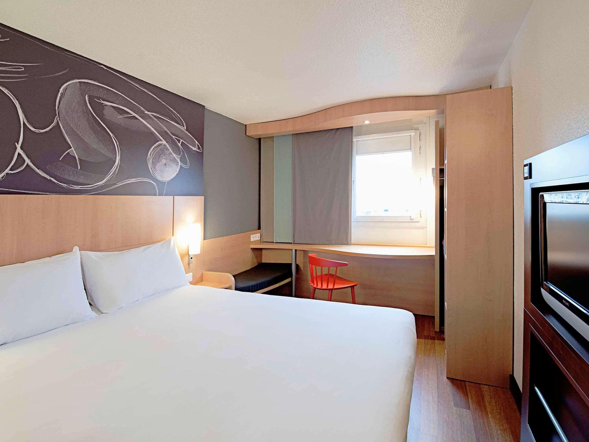 Hotel Ibis Tours Centre Gare Zewnętrze zdjęcie