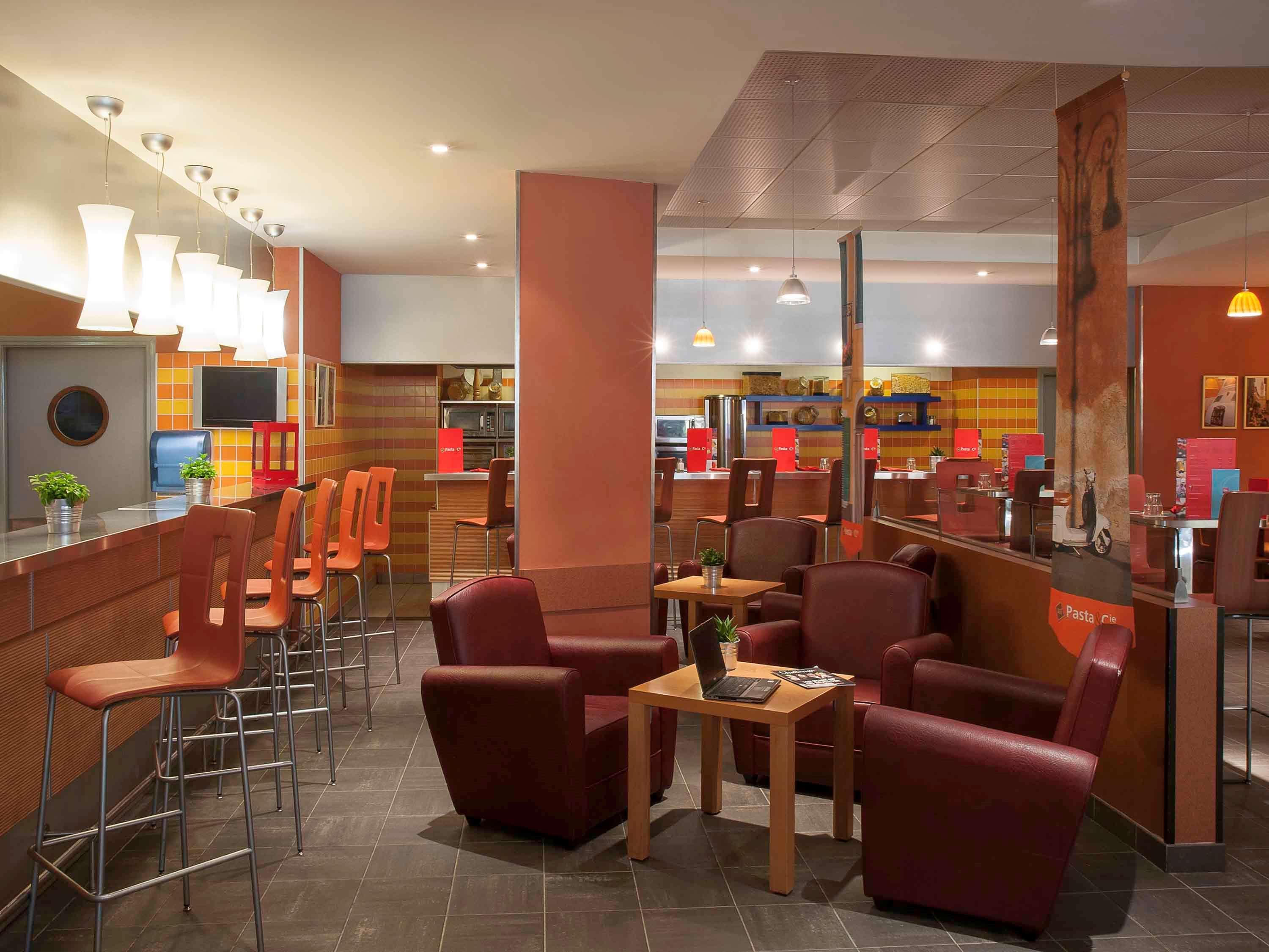Hotel Ibis Tours Centre Gare Zewnętrze zdjęcie