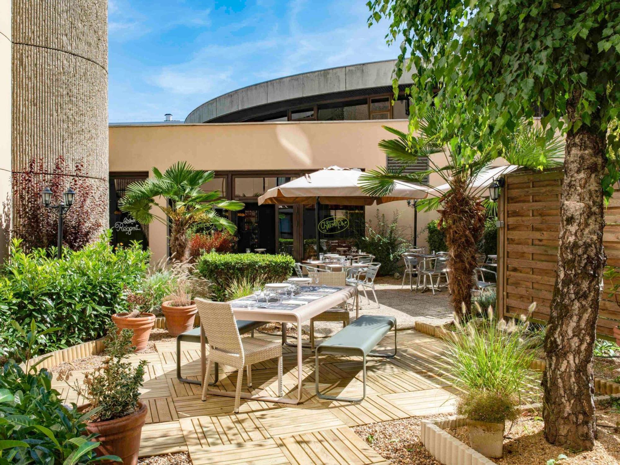 Hotel Ibis Tours Centre Gare Zewnętrze zdjęcie