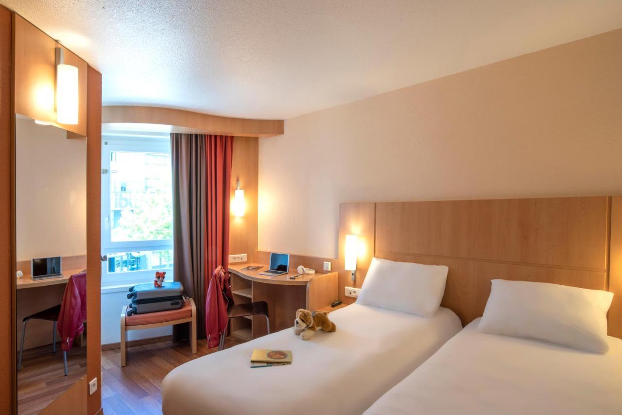 Hotel Ibis Tours Centre Gare Zewnętrze zdjęcie